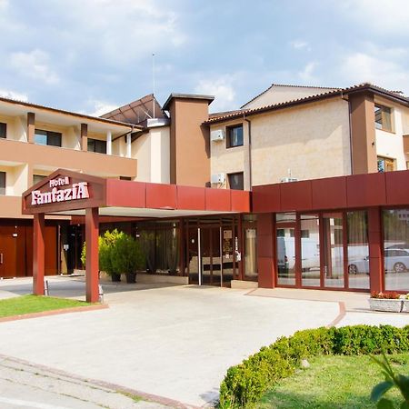 Hotel Fantazia Haskovo Exterior photo
