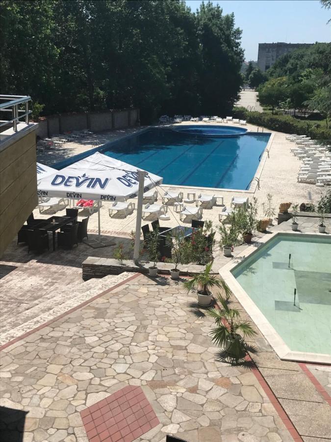 Hotel Fantazia Haskovo Exterior photo